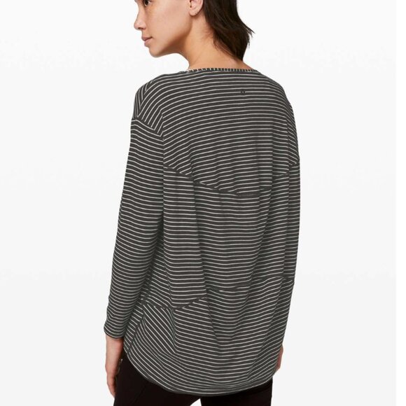Lululemon Drapey Stripe Softstreme Long-Sleeve Shirt Size XS - Picture 2 of 6